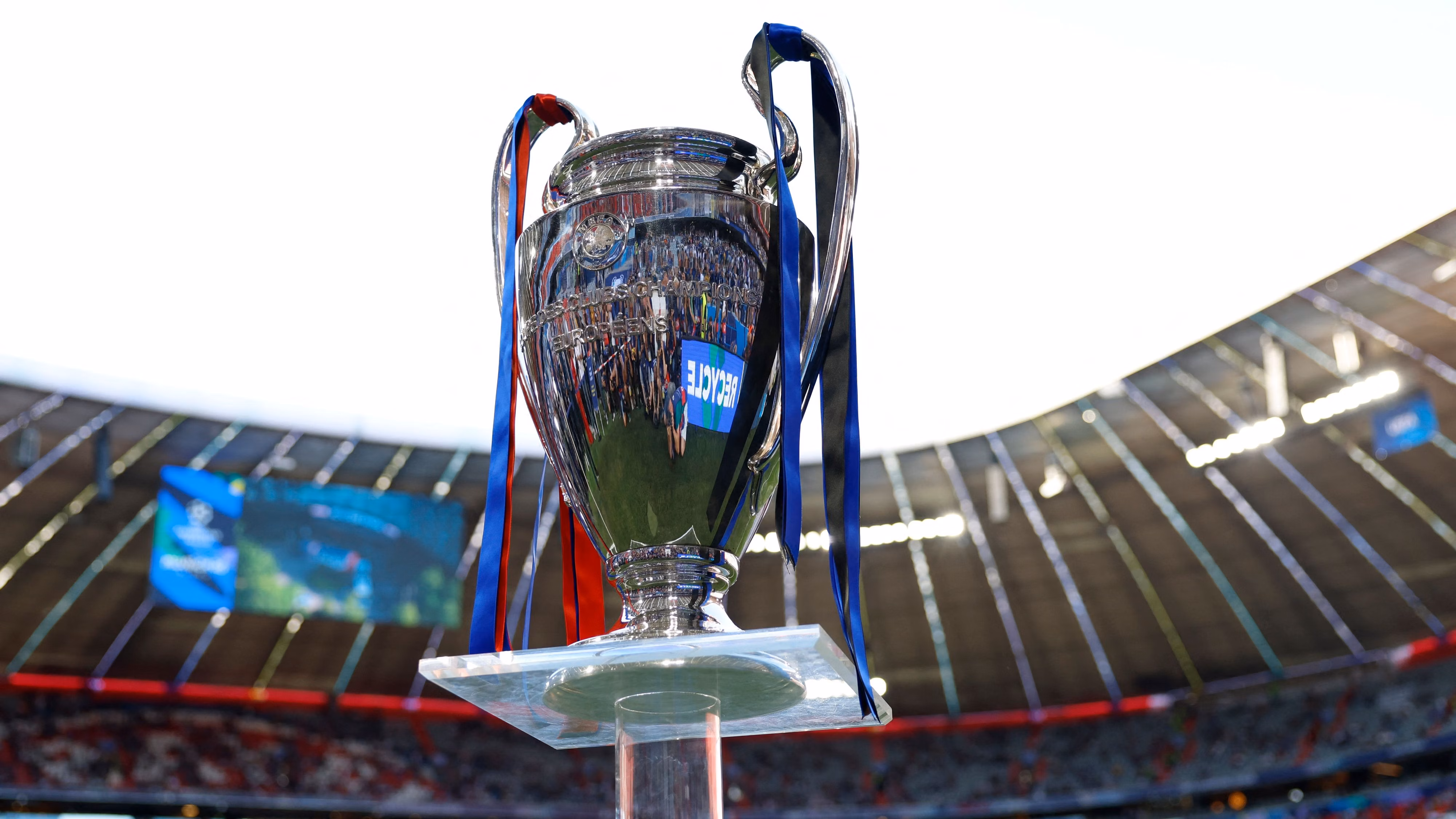 8d610c06 a2f8 43d3 b895 863e1d183e5c